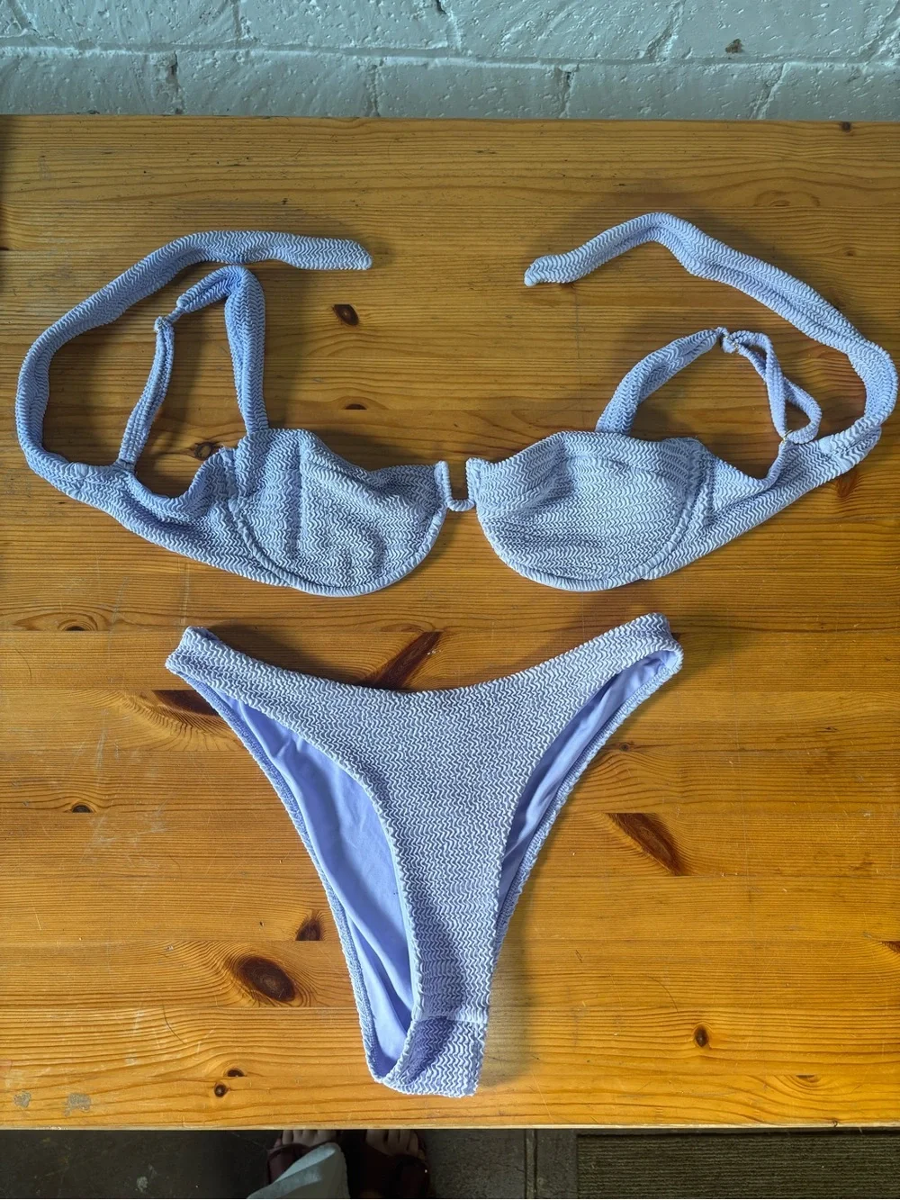 Monday Swimwear Cala Roja top and Tamararma bottom in Wisteria Crinkle size V